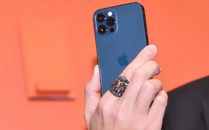 定海苹果手机维修分享iPhone12系列重启方法教程 